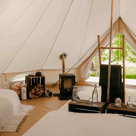 Falkeroed - Lyxig Glamping I Naturreservat Ink Frukost เกรบเบอสตัด ภายนอก รูปภาพ