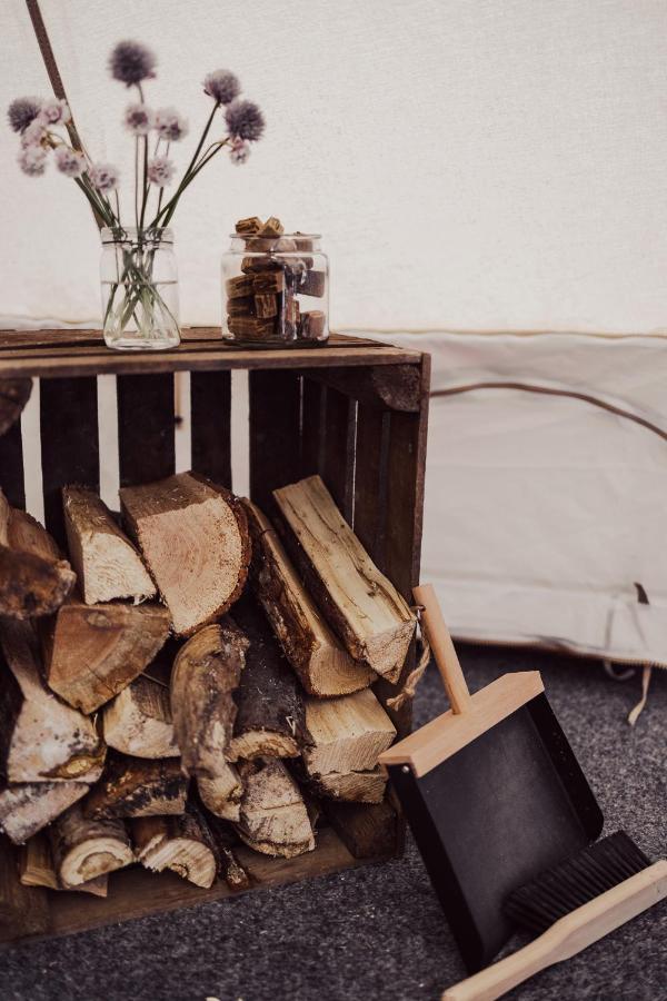 Falkeroed - Lyxig Glamping I Naturreservat Ink Frukost เกรบเบอสตัด ภายนอก รูปภาพ