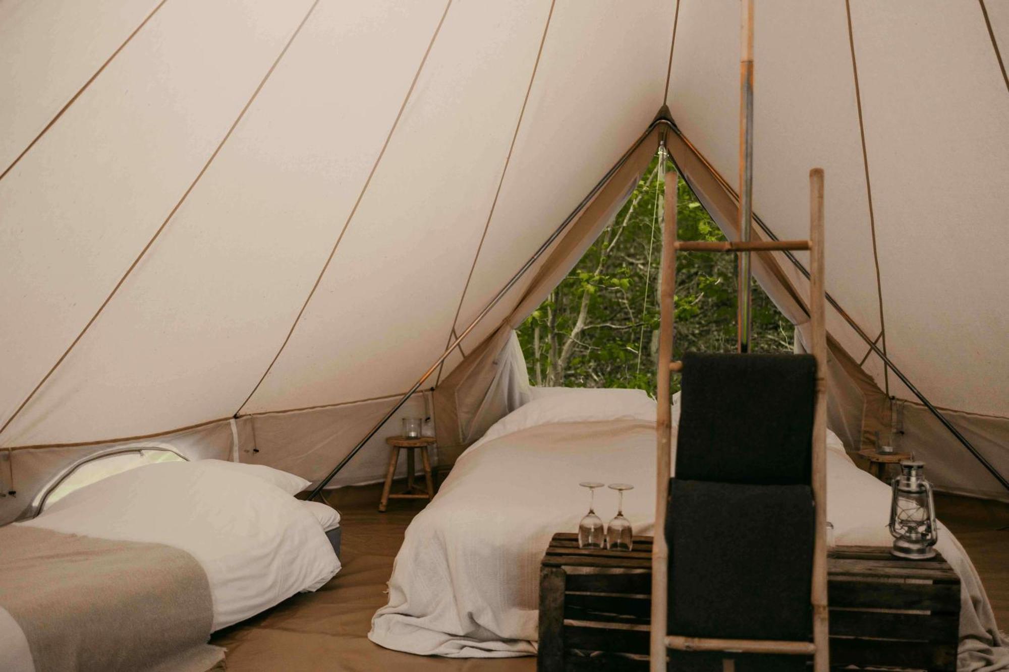 Falkeroed - Lyxig Glamping I Naturreservat Ink Frukost เกรบเบอสตัด ภายนอก รูปภาพ